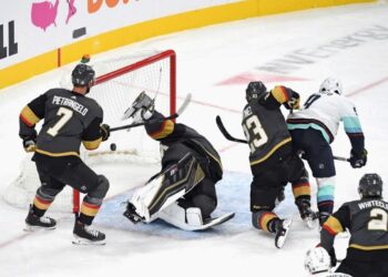 NHL : Seattle perd le premier match de son histoire