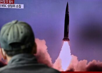 La Corée du Nord lance un missile balistique