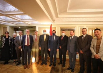 Renforcer la coopération culturelle et scientifique avec la France