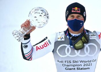 Ski alpin : Pinturault contre les principaux favoris pour le gros globe