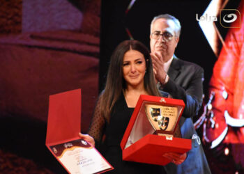 Donia Samir Ghanem honore ses parents en larmes