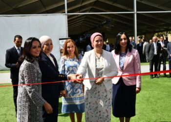 Cérémonie pour les épouses des officiers candidats aux bureaux diplomatiques militaires