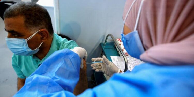 Vaccination - Covid-19 : Forte incitation et obligation 1 - Le Progrès Egyptien