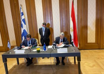 Interconnexion électrique Egypte-Grèce : Signature d’un mémorandum d’entente