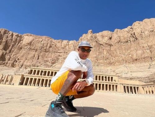 Pharrell Williams, pharaon en Egypte 2 - Le Progrès Egyptien Pharrell Williams, pharaon en Egypte 1 - Le Progrès Egyptien
