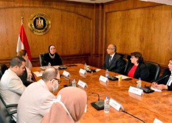 Améliorer les services fournis aux exportateurs et importateurs