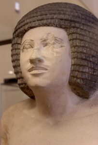 La statue de Sépa et de son épouse Nésa 6 - Le Progrès Egyptien La statue de Sépa et de son épouse Nésa 5 - Le Progrès Egyptien