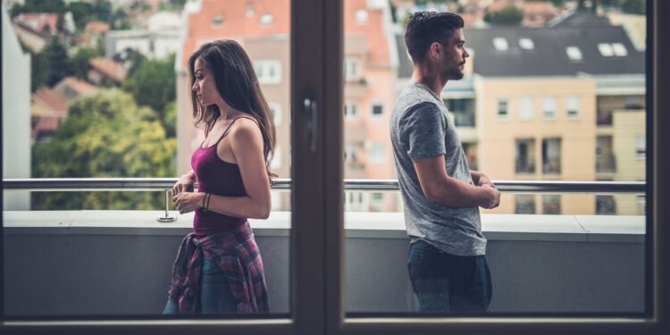 Cinq signes prouvant que vous vivez dans une relation toxique 1 - Le Progrès Egyptien