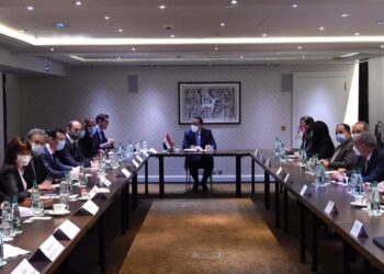 Le Caire et Paris amplifient leur partenariat économique