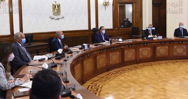 Le PM suit les systèmes d’irrigation modernes 2 - Le Progrès Egyptien Le PM suit les systèmes d’irrigation modernes 1 - Le Progrès Egyptien