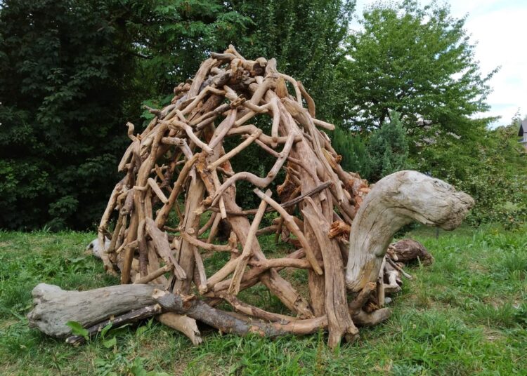 Quand Eve sculpte c’est pour refaire le monde !