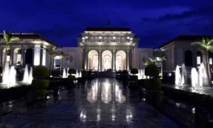 Madbouli, Yaaqoub, Yasmine, Nabila et un nombre de ministres à l’inauguration du Music Hall du Nouvel Opéra 3 - Le Progrès Egyptien