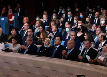 Madbouli, Yaaqoub, Yasmine, Nabila et un nombre de ministres à l’inauguration du Music Hall du Nouvel Opéra