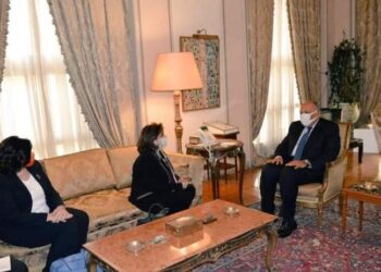 Choucri s’entretient avec la directrice exécutive d’ONU-Femmes