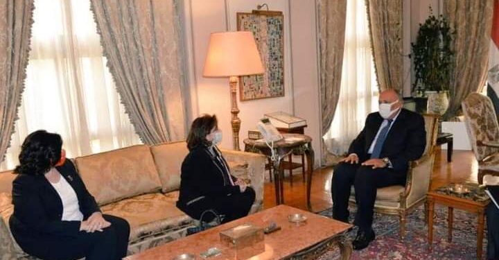 Choucri s'entretient avec la directrice exécutive d’ONU-Femmes 1 - Le Progrès Egyptien