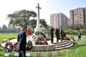 L'ambassade de GB rend hommage aux victimes de la 1ère et de la 2ème guerres mondiales 4 - Le Progrès Egyptien L'ambassade de GB rend hommage aux victimes de la 1ère et de la 2ème guerres mondiales 3 - Le Progrès Egyptien