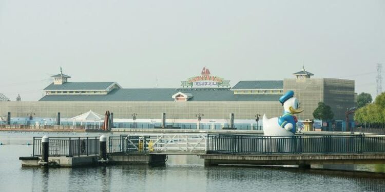 Chine : Disneyland fermé après un cas de Covid 1 - Le Progrès Egyptien