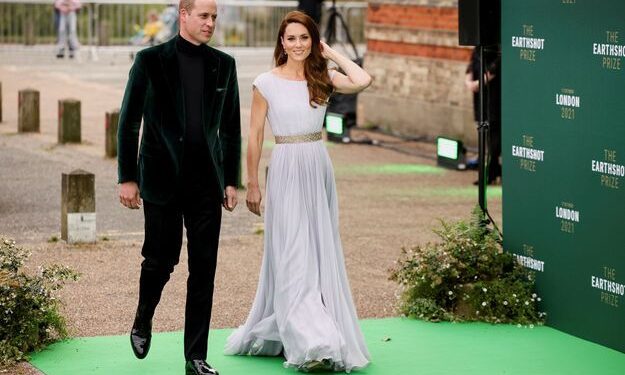 Britain's Prince William and Catherine, Duchess of Cambridge, arrive at the Earthshot awards ceremony in London, Britain October 17, 2021. REUTERS/Henry Nicholls