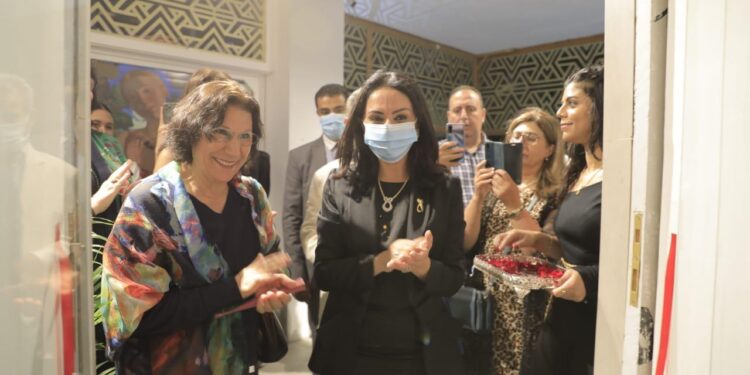 Maya Morsy inaugure "Les stations du dépaysement" d'Afifa Aleiby 1 - Le Progrès Egyptien