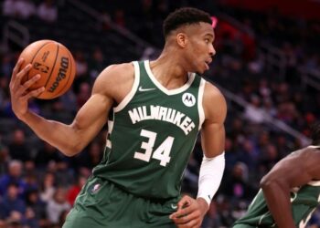 NBA : Les Bucks renouent avec le succès, Jokic suspendu un match