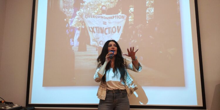 Une armoire durable, est-ce possible ? 1 - Le Progrès Egyptien