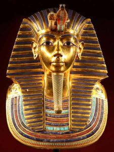 Un centenaire féérique attend le pharaon d’or à Louxor 25 - Le Progrès Egyptien