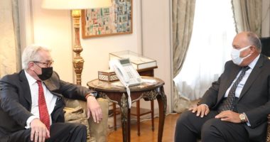 Choucri rencontre l'envoyé spécial de l'ONU au MO 2 - Le Progrès Egyptien Choucri rencontre l'envoyé spécial de l'ONU au MO 1 - Le Progrès Egyptien