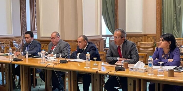 L'Egypte et la Suisse examinent leur coopération politique, économique et culturelle 1 - Le Progrès Egyptien