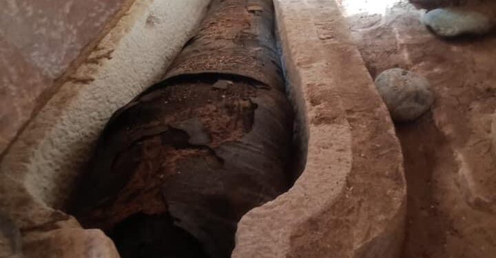 Minya : Découverte de deux tombes 2 - Le Progrès Egyptien Minya : Découverte de deux tombes 1 - Le Progrès Egyptien