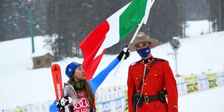 Ski alpin : Encore une descente irrésistible pour Goggia à Lake Louise 2 - Le Progrès Egyptien Ski alpin : Encore une descente irrésistible pour Goggia à Lake Louise 1 - Le Progrès Egyptien