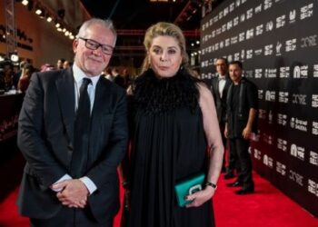Deneuve,  Kunakey  et  Cassel l’actrice française Catherine Deneuve, •  Yousra sur le tapis rouge en  Arabie