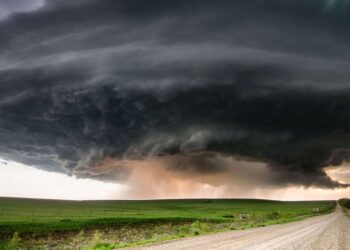 Y a-t-il un lien entre le changement climatique et les tornades ?