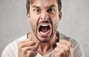 Un conjoint colérique 4 - Le Progrès Egyptien Un conjoint colérique 3 - Le Progrès Egyptien