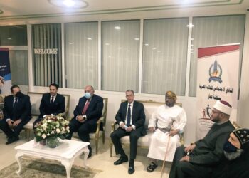 Choucri assiste à l’inauguration du nouveau club de la communauté égyptienne à Oman