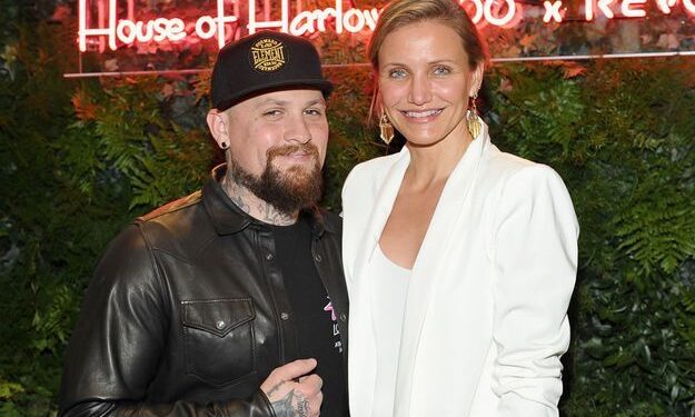 Cameron Diaz et Benji Madden célèbrent leurs noces de laine 1 - Le Progrès Egyptien LOS ANGELES, CA - JUNE 02: Guitarist Benji Madden and actress Cameron Diaz attend House of Harlow 1960 x REVOLVE on June 2, 2016 in Los Angeles, California. (Photo by Donato Sardella/Getty Images for REVOLVE)