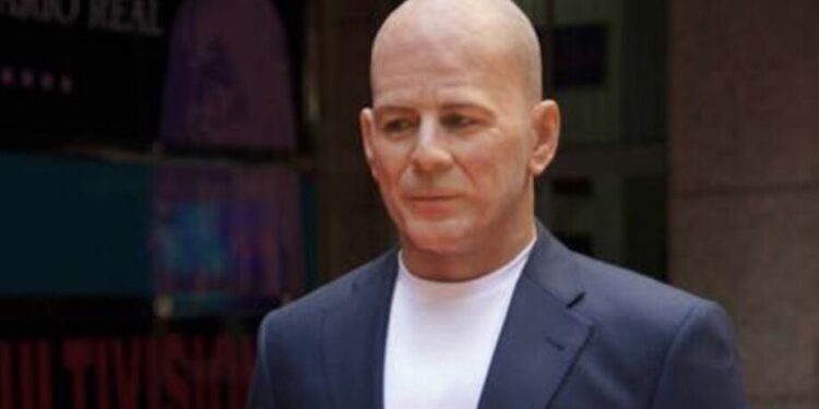 Découvrez les statues de cire de stars les plus ratées ! 2 - Le Progrès Egyptien Découvrez les statues de cire de stars les plus ratées ! 1 - Le Progrès Egyptien