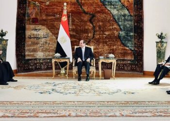 Le Président Al-Sissi reçoit le chef du Conseil de la nation koweïtien