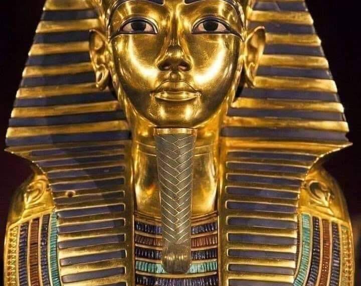 Le masque d’or de Toutankhamon 1 - Le Progrès Egyptien