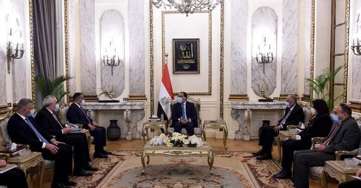 Madbouli reçoit le Gouverneur de la BC irakienne 2 - Le Progrès Egyptien Madbouli reçoit le Gouverneur de la BC irakienne 1 - Le Progrès Egyptien