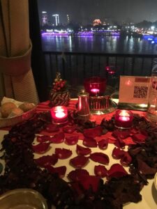 Avec ou sans “Valentin”, l’amour résonne de toutes parts 5 - Le Progrès Egyptien