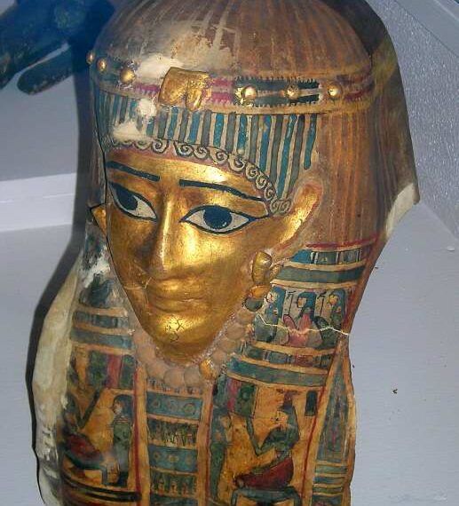 Masque funéraire ptolémaïque 2 - Le Progrès Egyptien Masque funéraire ptolémaïque 1 - Le Progrès Egyptien