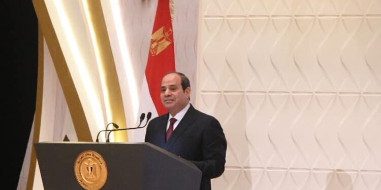 Lors de la cérémonie de mise à l'honneur de la Femme et de la Mère idéale 2022 : Al-Sissi : La femme fait partie intégrante de notre succès 1 - Le Progrès Egyptien