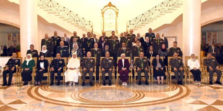 Forces Armées : Les militaires à la retraite honorés 1 - Le Progrès Egyptien