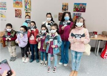 NMEC: 2 tableaux d’une silhouette d’ombre et d’un clown