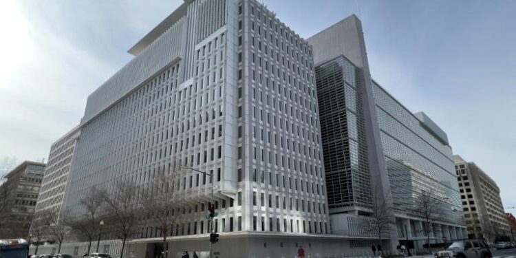 Ukraine : La BM approuve une aide immédiate de 489 millions de dollars 2 - Le Progrès Egyptien Ukraine : La BM approuve une aide immédiate de 489 millions de dollars 1 - Le Progrès Egyptien