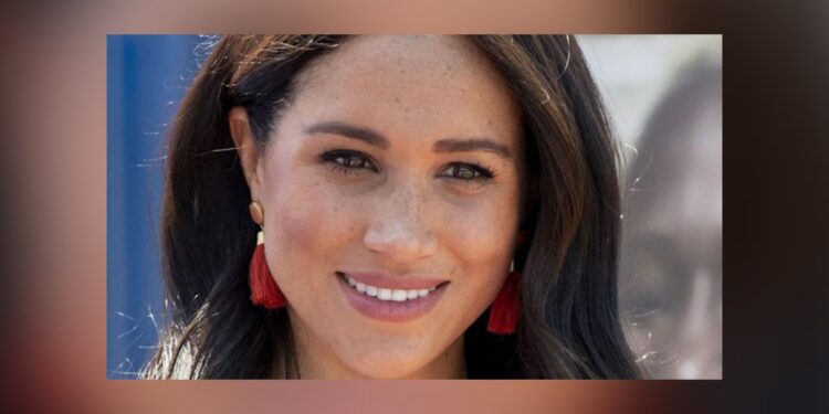 Meghan Markle : Une tirade enflammée pour saluer un événement majeur aux Etats-Unis 2 - Le Progrès Egyptien Meghan Markle : Une tirade enflammée pour saluer un événement majeur aux Etats-Unis 1 - Le Progrès Egyptien