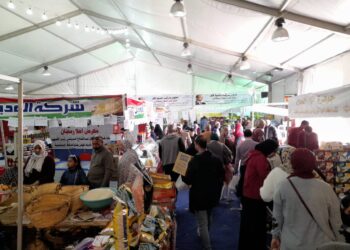 Le gouverneur d’Ismaïliya inspecte la Foire “Bienvenu Ramadan”