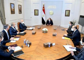 Al-Sissi aspire à la poursuite des activités de la société italienne “Eni” en Egypte