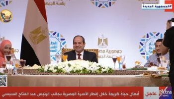 Al-Sissi assiste à un film documentaire sur le programme de “Vie décente”