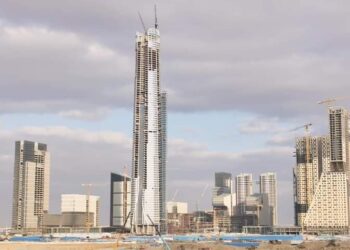 Le PM s’entretient avec l’architecte du gratte-ciel de la Nouvelle capitale